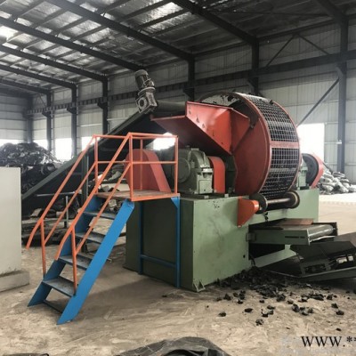 東諾橡膠機(jī)械ZPS-1200型整胎破碎機(jī)