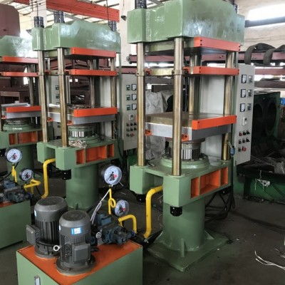 東諾橡膠機械XLB-D600X600×2/100T 四柱式平板硫化機