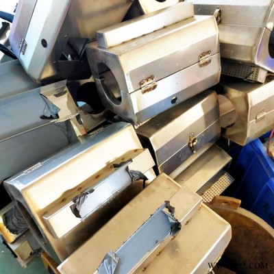 塑料機械公司_塑料仿藤押出機，擠出機加熱，擠出機 _現(xiàn)貨供應_**