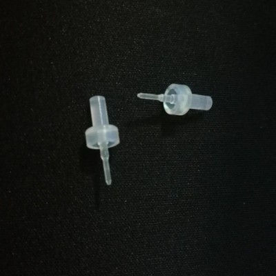 **生產(chǎn)、加工、制造硅橡膠產(chǎn)品、硅橡膠包鐵件  硅膠塞