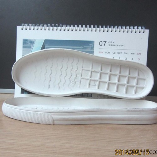 柔軟耐磨橡膠鞋底 帆布休閑運(yùn)動(dòng)鞋大底 男板鞋底廠 鞋底加工1