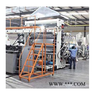 塑料板材擠出設備生產(chǎn)線 塑料板材生產(chǎn)線