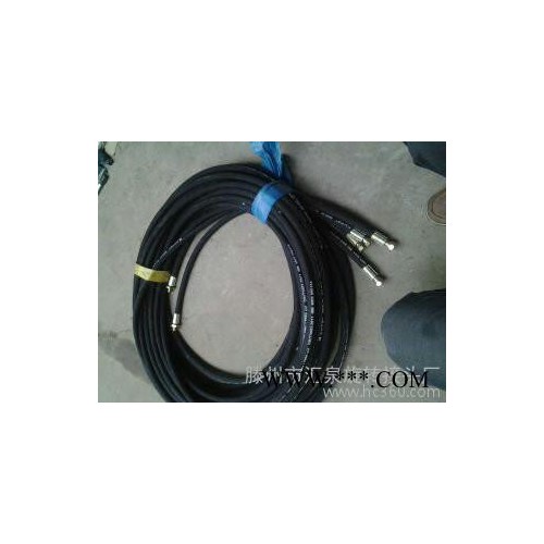 供應(yīng)滕州市匯泉旋轉(zhuǎn)接頭廠Φ10*14000mm高壓橡膠管