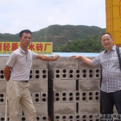 淺褐色水泥發(fā)泡劑 強度、吸水率高的泡沫混凝土發(fā)泡劑