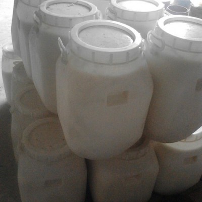 河北廠家供應(yīng)水性脫模劑  分離劑適用于鋁合金，混凝土，塑料模具等 界面劑