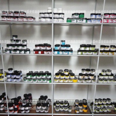 供應(yīng)英威廉王規(guī)格多樣美術(shù)顏料，丙烯顏料，水彩顏料，水粉顏料