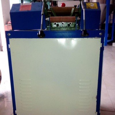 供應(yīng)220型滾刀塑料切粒機(jī)，塑料造粒切粒機(jī)，泡沫切膠機(jī)**