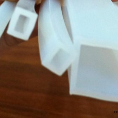 PTFE鐵氟龍方形管－自產(chǎn)自銷，型號(hào)齊全