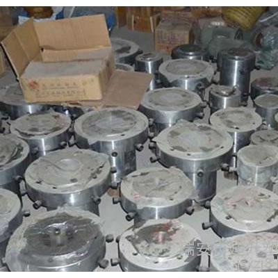 阿里**供應(yīng)商 150pvc吹膜機(jī)模頭 專業(yè)生產(chǎn)高低壓模頭PVC模頭