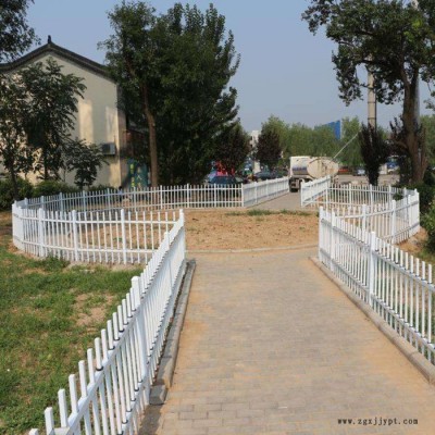 PVC護欄  鋅鋼草坪護欄  PVC綠化帶護欄  鋅鋼草坪護欄廠家