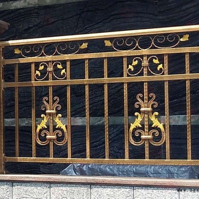 雙強社區(qū)護欄鋅鋼草坪PVC護欄鋅鋼空調護欄