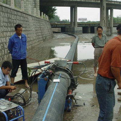 **DN900HDPE給水管山東恒泰