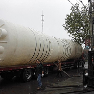 甬誠滾塑 5噸抗旱容器 10方帶護(hù)欄塑料容器 安裝使用簡單化工容器