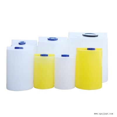 辰煜滾塑容器出售8噸脫膜油 機械油儲存桶 8立方減水劑塑料攪拌罐批發(fā)