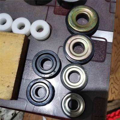 廠家生產托輥密封圈 托輥軸承座 滾筒密封件 迷宮式瓦盒密封鑫榮制造