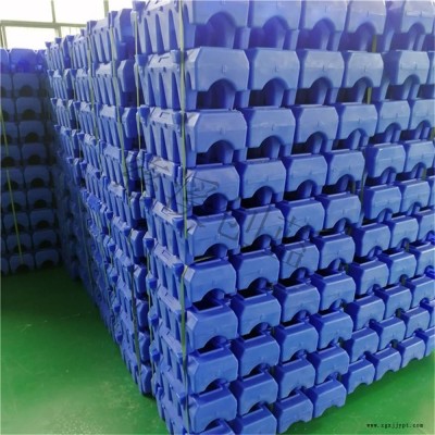 創(chuàng)藍科技生產(chǎn)型狀各異的滾塑容器 塑料浮球 T型濾磚