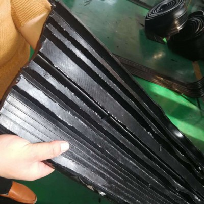 加工定制：背貼式橡膠止水帶、變形縫橡膠止水帶、施工縫橡膠止水帶、專(zhuān)業(yè)橡膠止水帶生產(chǎn)廠家 400×8