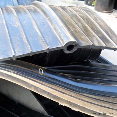 橡膠止水帶  背貼式止水帶  鋼邊式橡膠止水帶   支持定制 龍翔 長期供應(yīng)