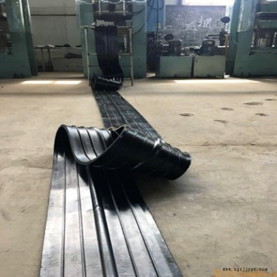 外貼式橡膠止水帶    中埋式止水帶 建筑施工橡膠止水帶支持定制 龍翔 長期供應(yīng)