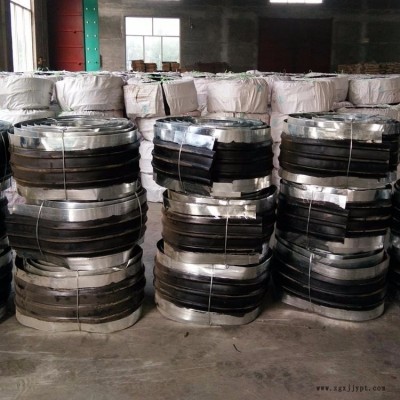 云南橡膠止水帶廠家，華邁橡塑廠家直供云南各地橡膠止水帶，中埋式，背貼式，鋼邊止水帶，型號齊全，現(xiàn)貨充足