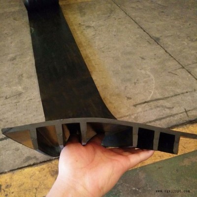 變形縫鋼邊橡膠止水帶  dst膨脹橡膠止水帶  車(chē)庫(kù)鋼板止水帶  衡廣通鴻篇巨制