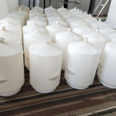 鋼聯(lián)建 塑料容器制品包括塑料桶，塑料水箱，塑料水塔，塑料罐等質(zhì)量保障廠家直銷價格優(yōu)惠