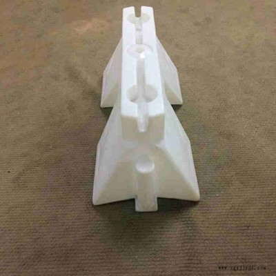 翰軒模具 鋼模板隔離墩模具 中央隔離墩模具價格 現(xiàn)貨供應