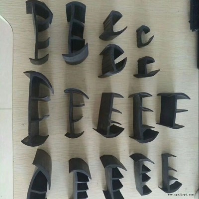 浩普勒供應(yīng)__標(biāo)準(zhǔn)中集集裝箱密封條_中集集裝箱橡膠條配套