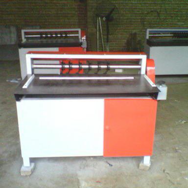 環(huán)京橡膠分條機(jī)加工 供應(yīng) 環(huán)京橡膠分條機(jī)加工 供應(yīng)