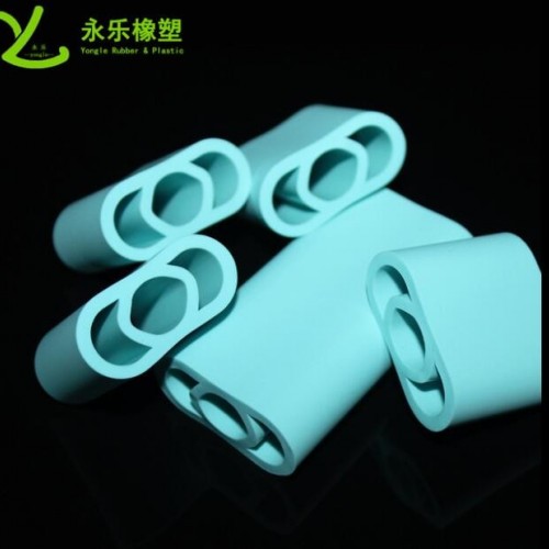 燈臺硅膠套管 電子儀器連接保護(hù)硅膠管 食品級鉑金孔位均勻光滑