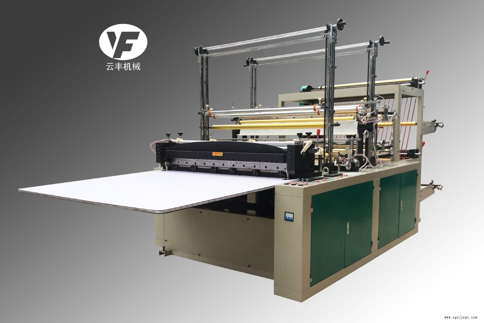 雙層兩線熱封冷切制袋機