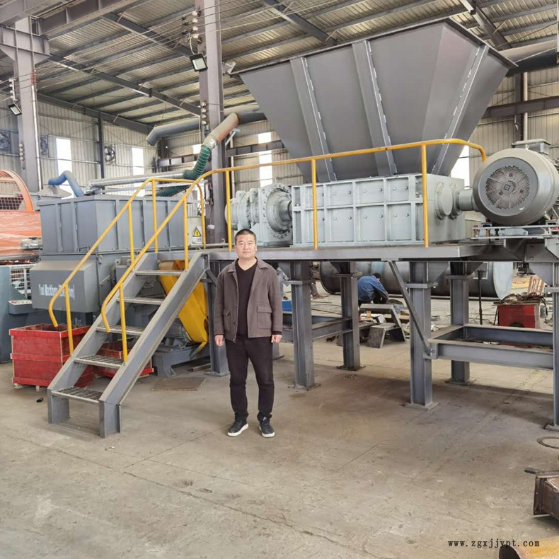 輪胎撕碎機廠家排名故障率低 卓泰銷售600型eva撕碎機