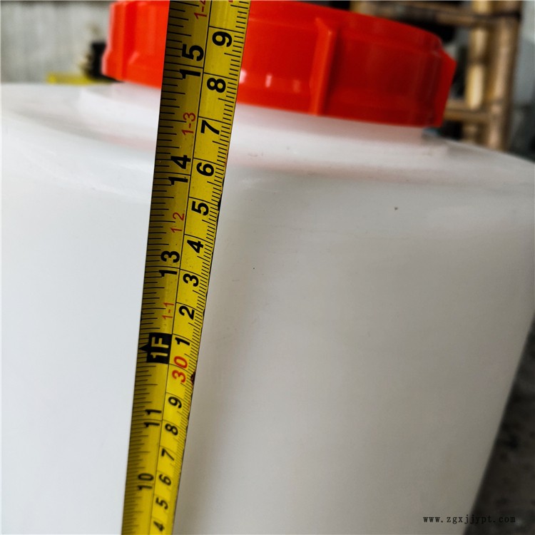 定做30噸樓房錐底容器 定制環(huán)保溢水尖底水塔 批發(fā)錐形化工容器