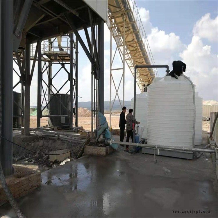 甬誠(chéng)滾塑 5噸計(jì)量容器 10方減水劑減水塑料容器 較好的耐熱性能化工容器