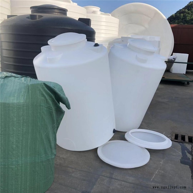 甬誠(chéng)滾塑 5噸涼水容器 10方硫酸鹽紙漿廢液塑料容器 排液無(wú)殘留化工容器
