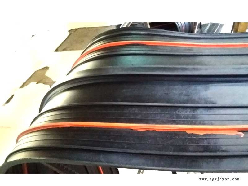 91095064.jpg 遇水膨脹止水帶1.jpg
