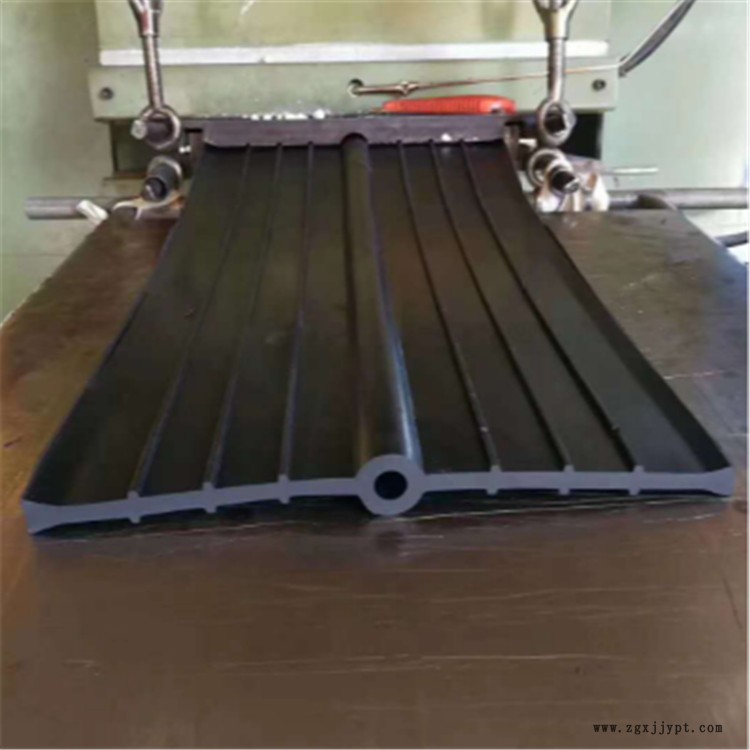 寶晟 長期供應(yīng)中埋橡膠止水帶 平板橡膠止水帶 耐老化