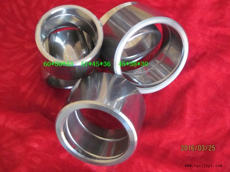 47061914.jpg 2016年產(chǎn)品照片 四行轉(zhuǎn)向立軸套.jpg