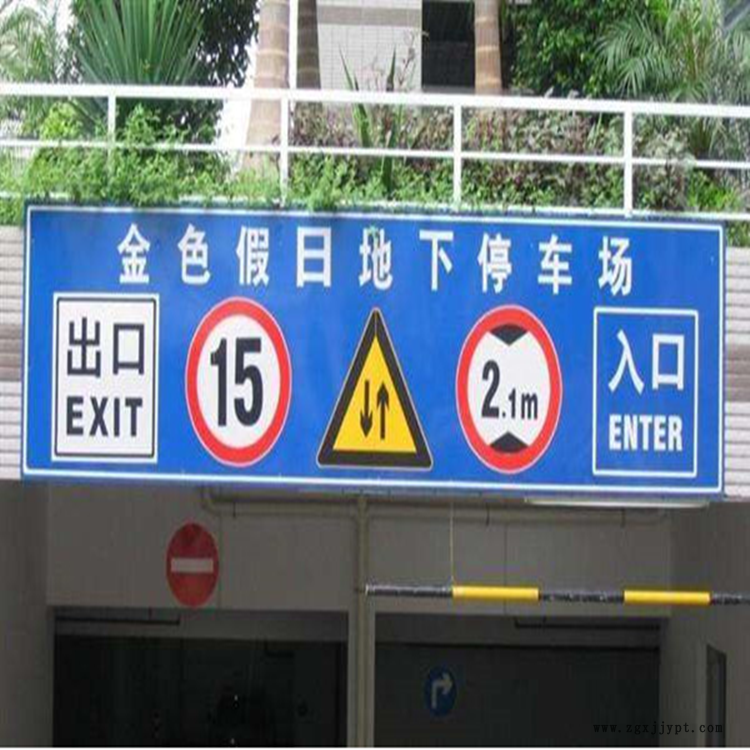 警示桿 公路標(biāo)志桿 景點(diǎn)標(biāo)志牌 祥路專業(yè)供應(yīng)