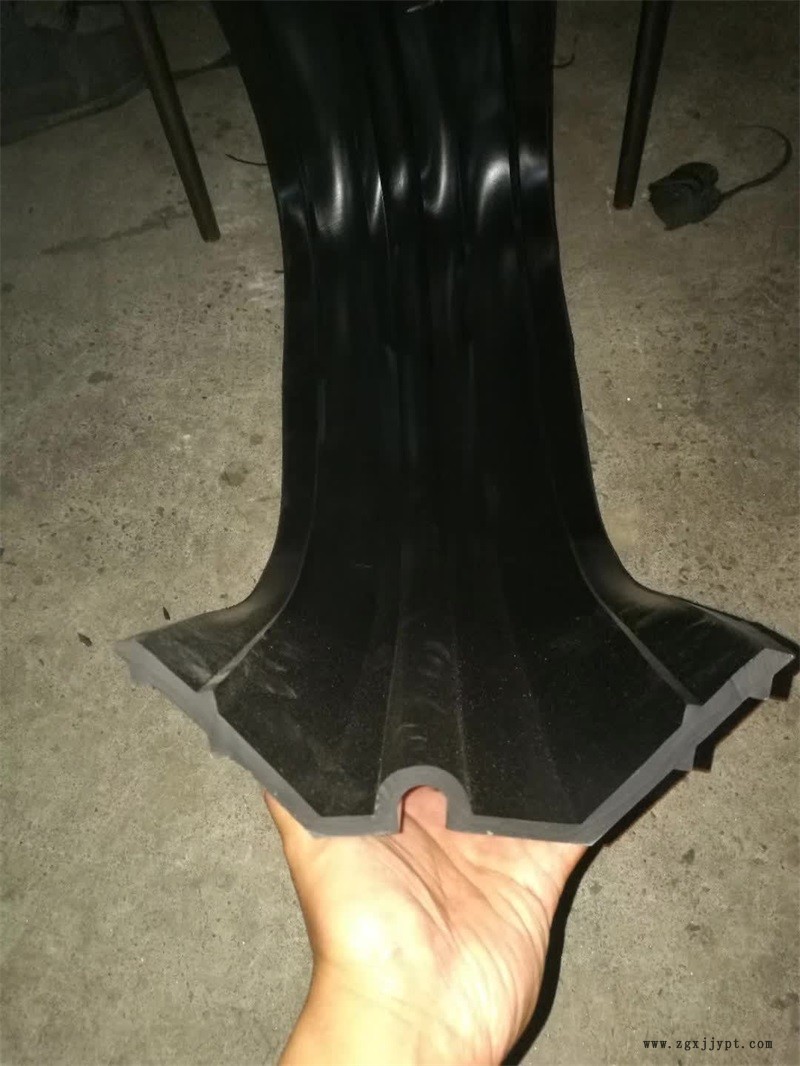 76077149.jpg mmexport61.jpg