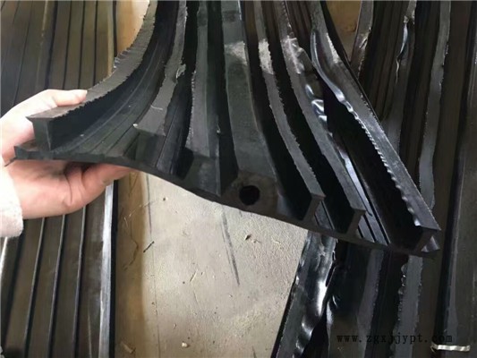 67034014.jpg 79837733391194973.jpg