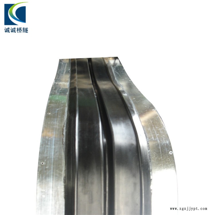 誠誠價格優(yōu)惠后澆帶超前止水帶 外貼式止水帶 P型橡膠止水帶 放置圖片