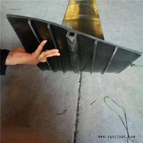 40090384.jpg 背貼式6.jpg