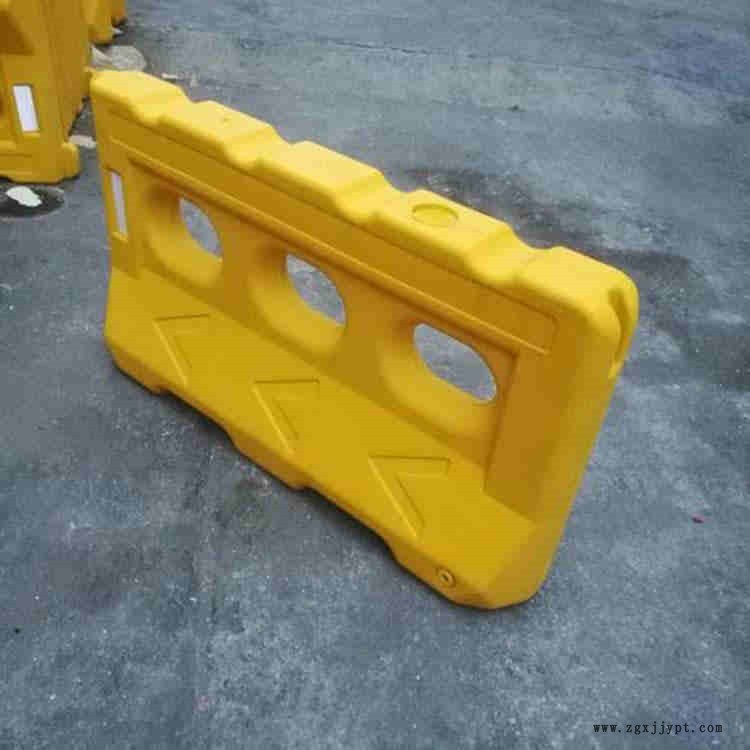 翰軒模具 橋梁隔離墩模具 城市公路隔離墩鋼模具 生產(chǎn)廠家