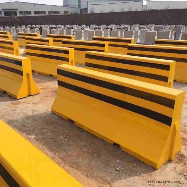 翰軒模具 路邊隔離墩模具 城市公路隔離墩鋼模具 價(jià)格合理