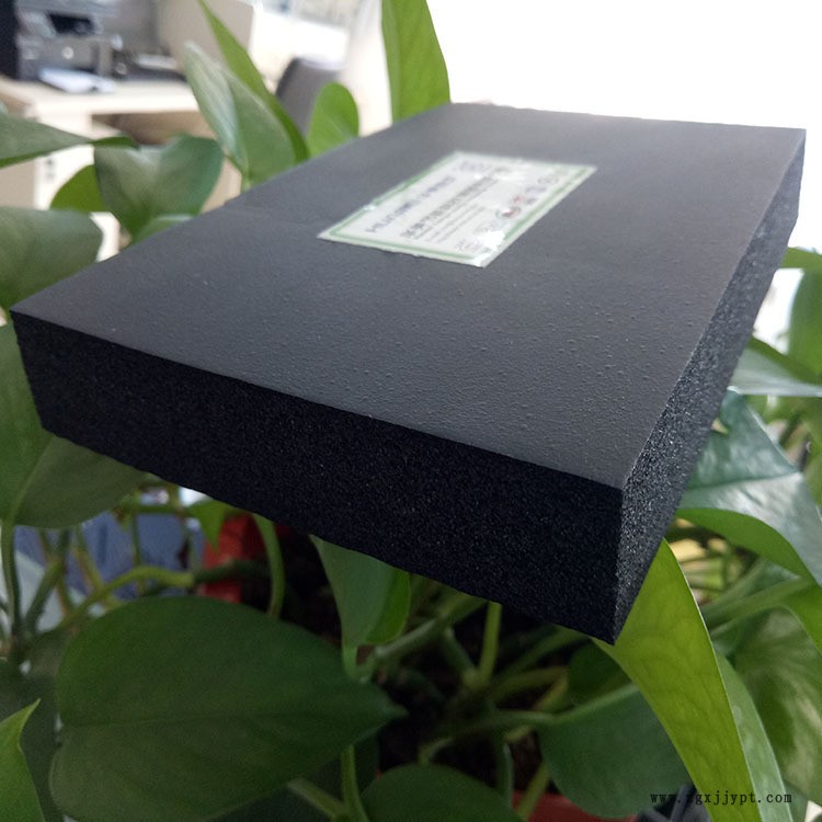 鼎諾 廠家直銷 背膠橡塑保溫板 橡塑保溫管 風管保溫隔熱