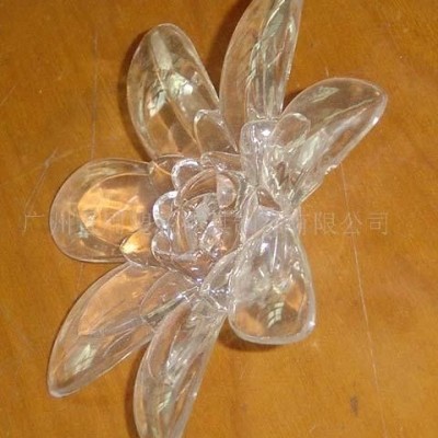 提供塑料模具，塑膠模具，注塑加工