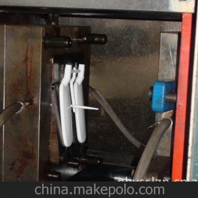 接塑料加工業(yè)務(wù)，塑料潔具制作，帶自開(kāi)模具