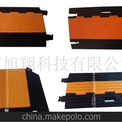 供應橡膠減速過線橋加工