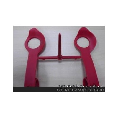 注塑；亞克力工藝品加工，各種電器外殼，手機(jī)充電器，模具開發(fā)